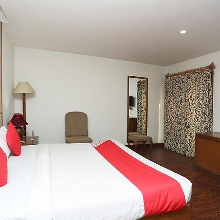 Oyo 27008 Paradise Gateway Ξενοδοχείο Σριναγκάρ Εξωτερικό φωτογραφία