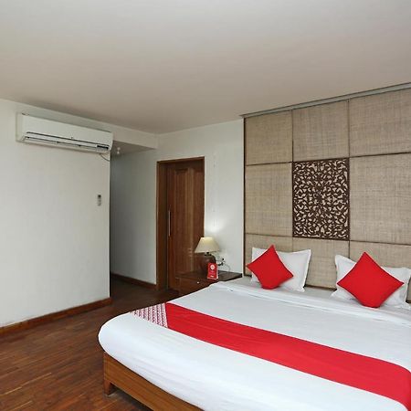 Oyo 27008 Paradise Gateway Ξενοδοχείο Σριναγκάρ Εξωτερικό φωτογραφία